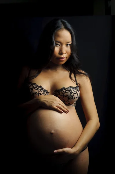 Asyalı anne — Stok fotoğraf