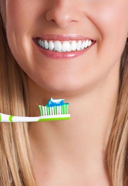 牙刷的女人 — 图库照片