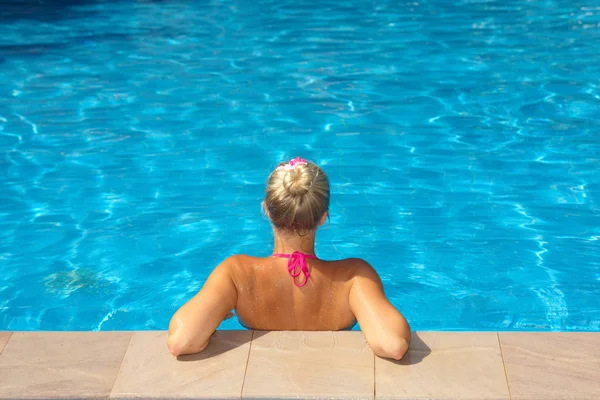 stock image Woman in swimming pool