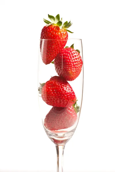 Fresas sobre fondo blanco — Foto de Stock