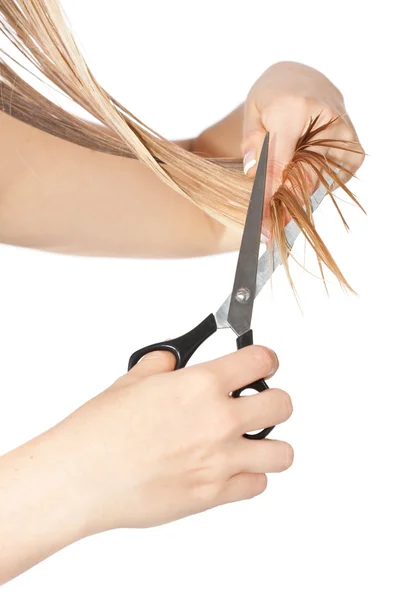 Kobieta cięcia włosów — Zdjęcie stockowe