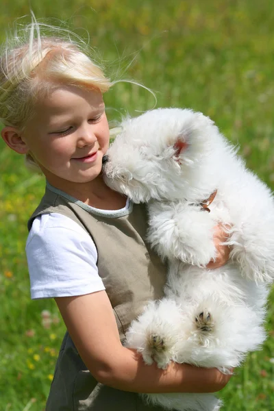 Girl and Puppy — Stock Photo, Image