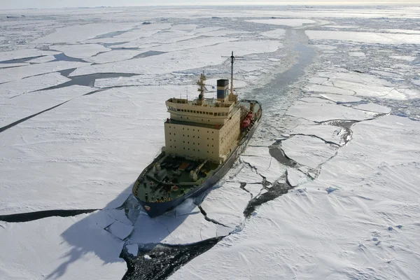 Icebreaker op antarctica Stockfoto