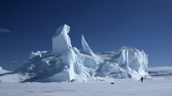 Góra lodowa — Zdjęcie stockowe