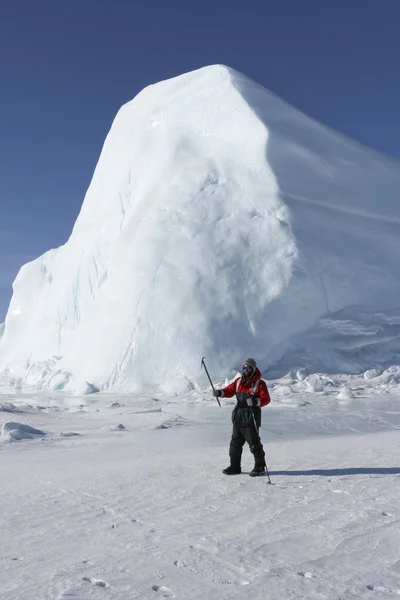 Bergbeklimmer op antarctica — Stockfoto