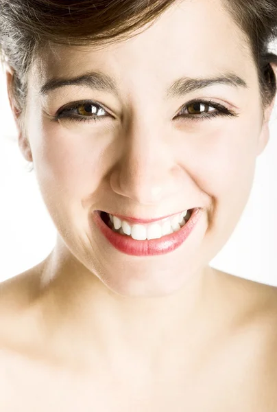 笑って幸せの美しい若い女性の肖像画 — ストック写真