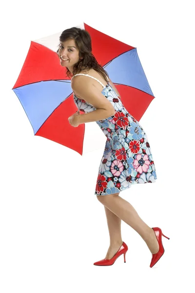 Porträt Einer Jungen Glücklichen Frau Die Mit Einem Regenschirm Posiert — Stockfoto