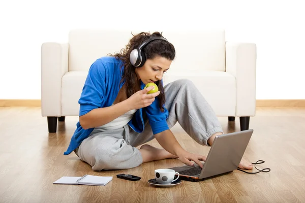 Working at home — Stock Photo, Image
