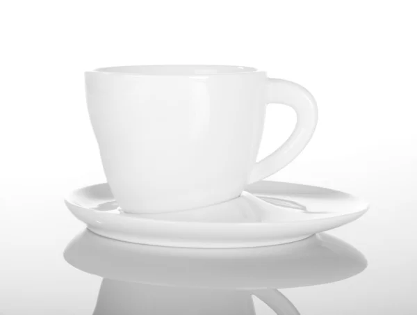Порожня Чашка Чаю Білому Відображенням — стокове фото
