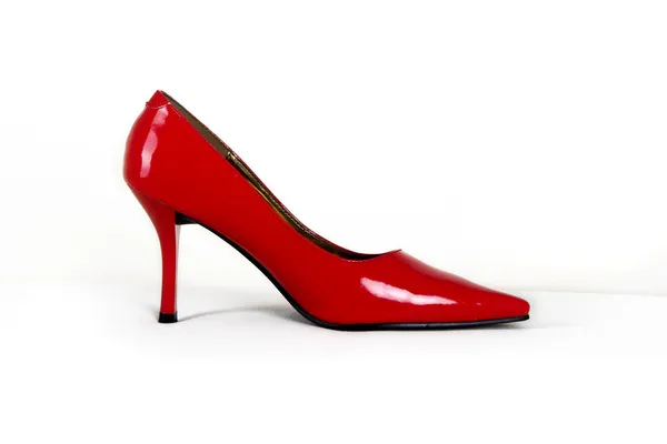 单一的性感红鞋的图片 — 图库照片