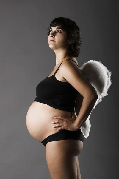 Zwangere engel — Stockfoto