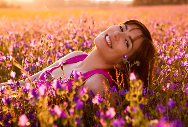 Relaxing on the meadow — Stock Photo, Image