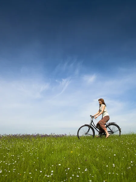 Riding a bicycle — Stock Photo, Image