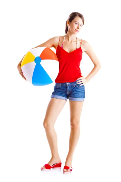Beachball-Mädchen — Stockfoto