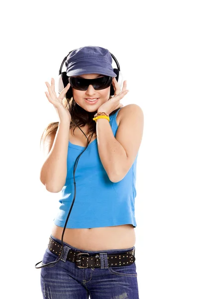Młoda dziewczyna słuchać muzyki — Zdjęcie stockowe