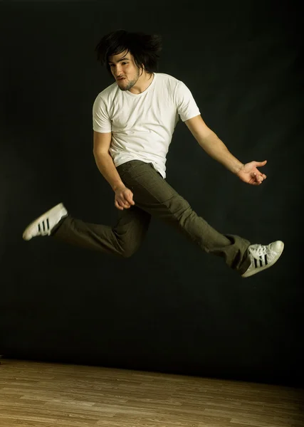 Tanz und Springen — Stockfoto