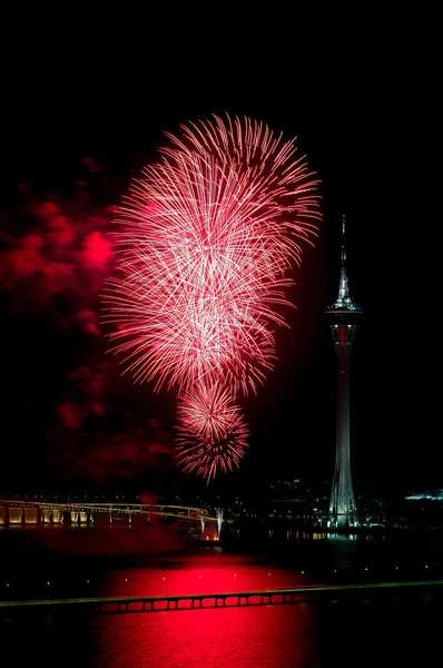 Célébration du Nouvel An avec des feux d'artifice — Photo