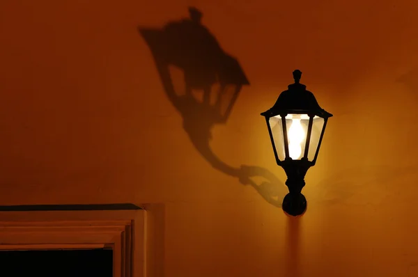 Lanterna decorativa clássica — Fotografia de Stock