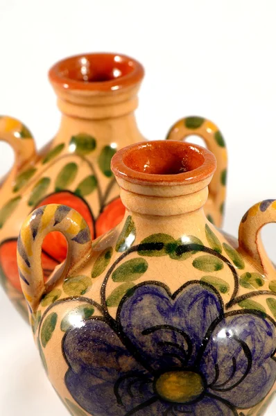 Panela de cerâmica com tinta — Fotografia de Stock