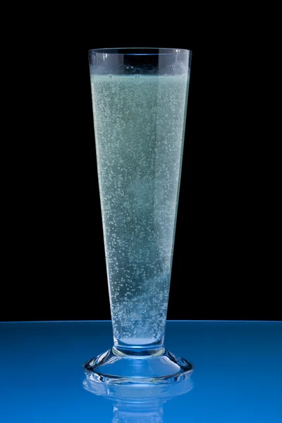 Карбонизированная вода — стоковое фото