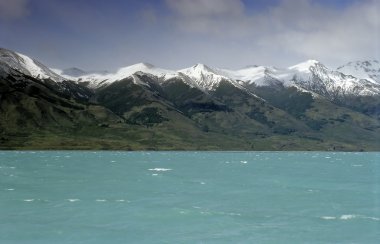 Lago Argentino on a windy day clipart