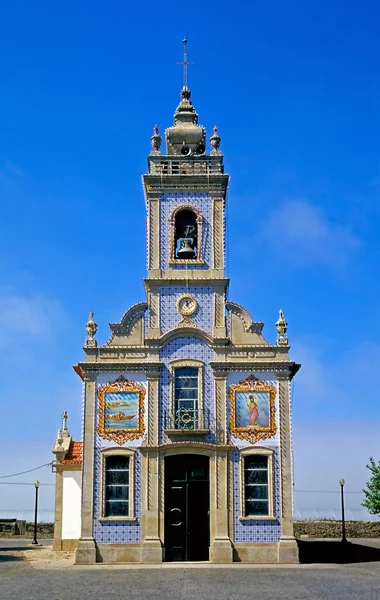 Gereja kecil di Portugal utara — Stok Foto