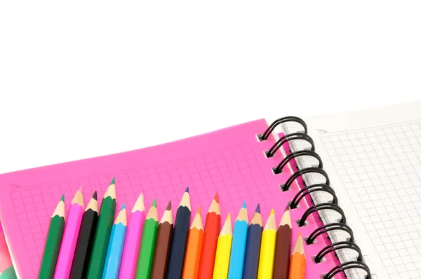 Notebook a tužky — Stock fotografie