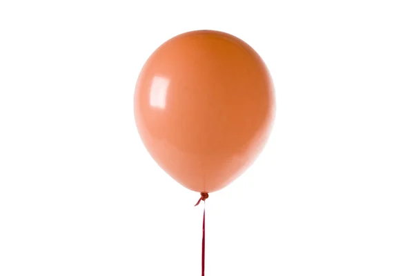Orangefarbener Ballon isoliert auf weiß — Stockfoto