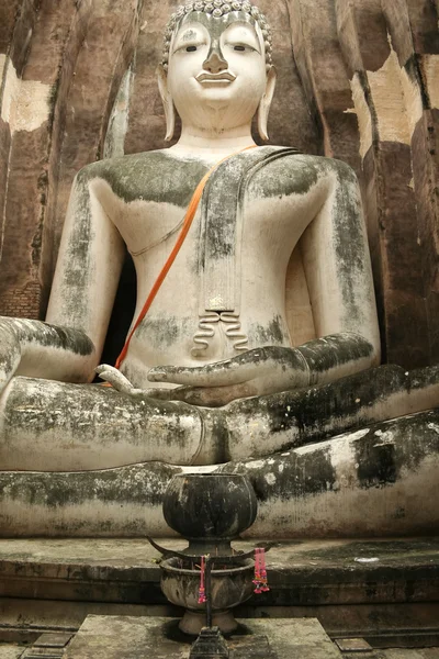Big buddha sukothai — Stockfoto