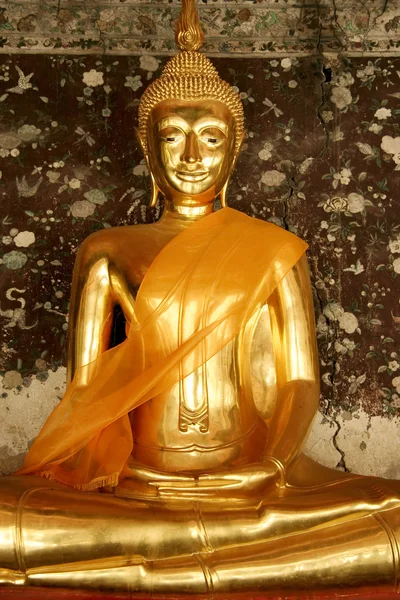 Zlatý buddha — Stock fotografie