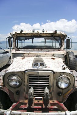 Gölü taal jeepney