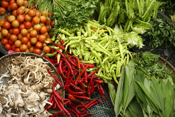Trh se zeleninou — Stock fotografie