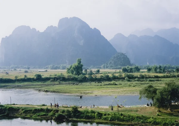 Vang vieng laos paisagem — Fotografia de Stock