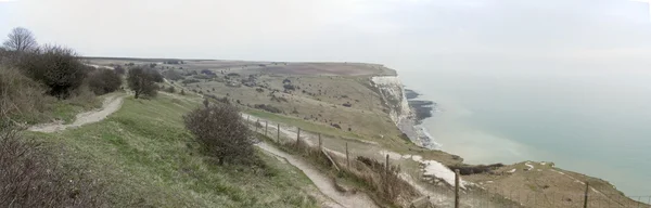 Coastal path dover white cliffs — Stock Photo, Image