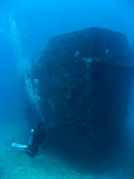 Boracay wreck diver — Stock Photo, Image