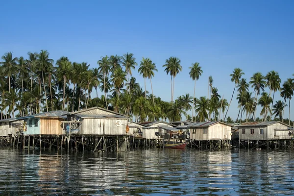 Mabul isola di palafitte case borneo — Foto Stock