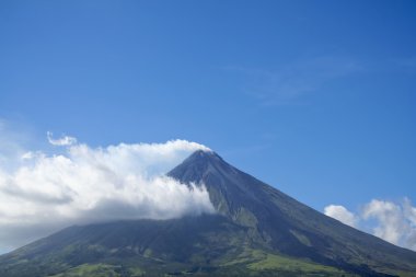 Mount mayon volcano philippines clipart