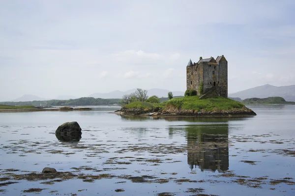Zamek stalker loch linnhe Szkocji — Zdjęcie stockowe