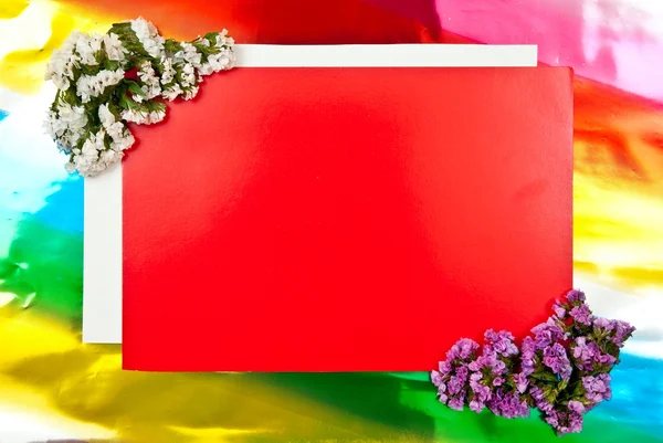 Çiçekli Kırmızı tebrik kartı — Stok fotoğraf