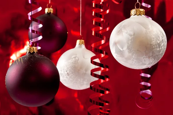 White and red baubles — Stock Photo, Image