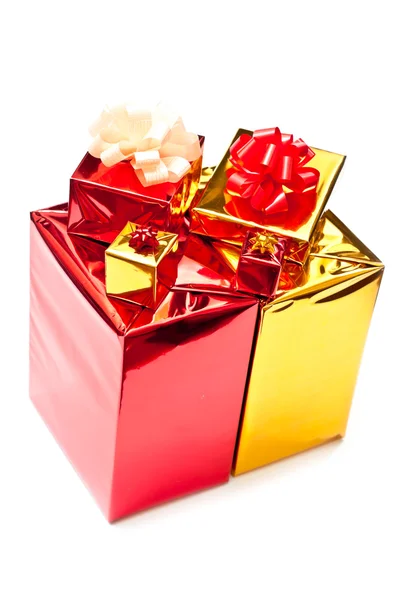 Caixas de presentes amarelas e vermelhas — Fotografia de Stock