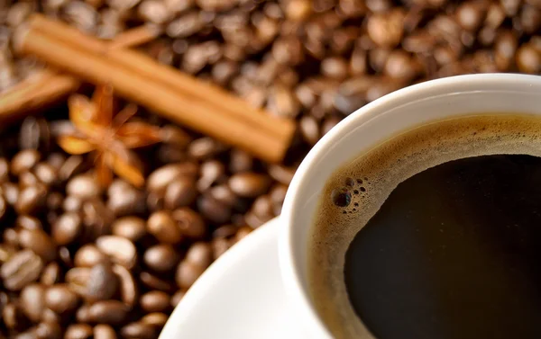 Cup of delicious coffee — Stock Photo, Image