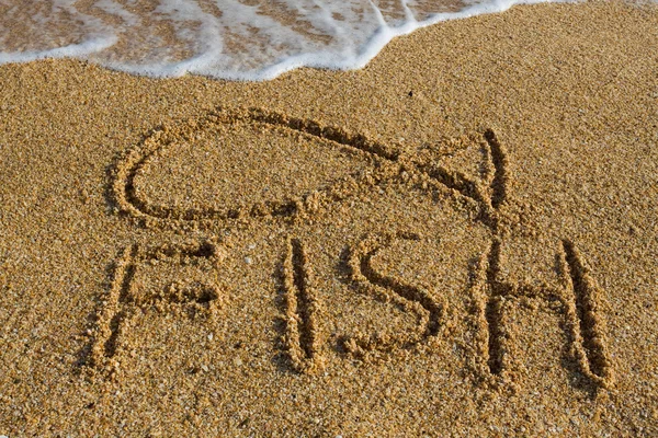 Symbol ryby w piasku — Zdjęcie stockowe