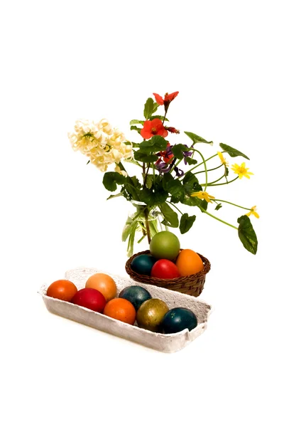 Still Life With Easter Eggs And Flowers — Stock Photo, Image