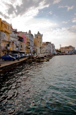 Ischia porto - Ischia Adası