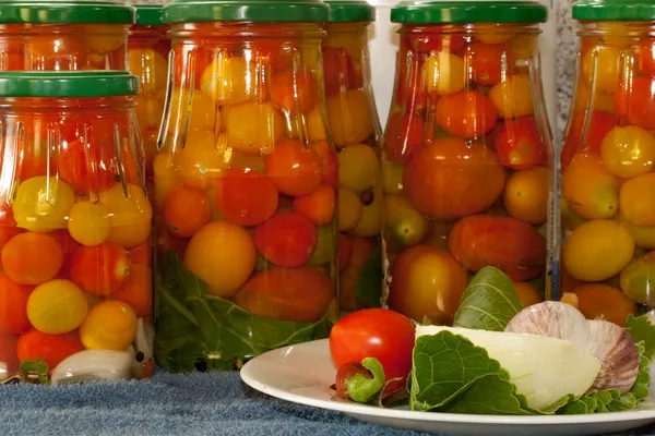 Marinierte Tomaten — Stockfoto