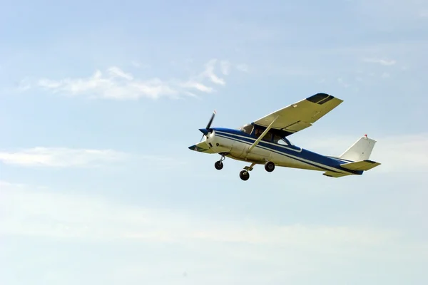 Сельскохозяйственный самолет — стоковое фото