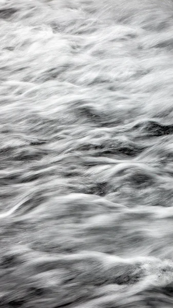 Плавающая вода — стоковое фото