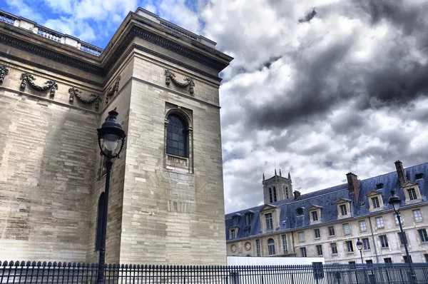 Panteonu w Paryżu, piękny letni dzień — Zdjęcie stockowe