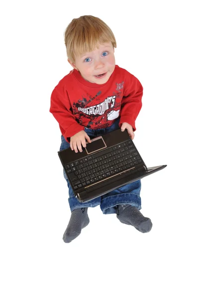 Söt flicka med bärbar dator — Stockfoto